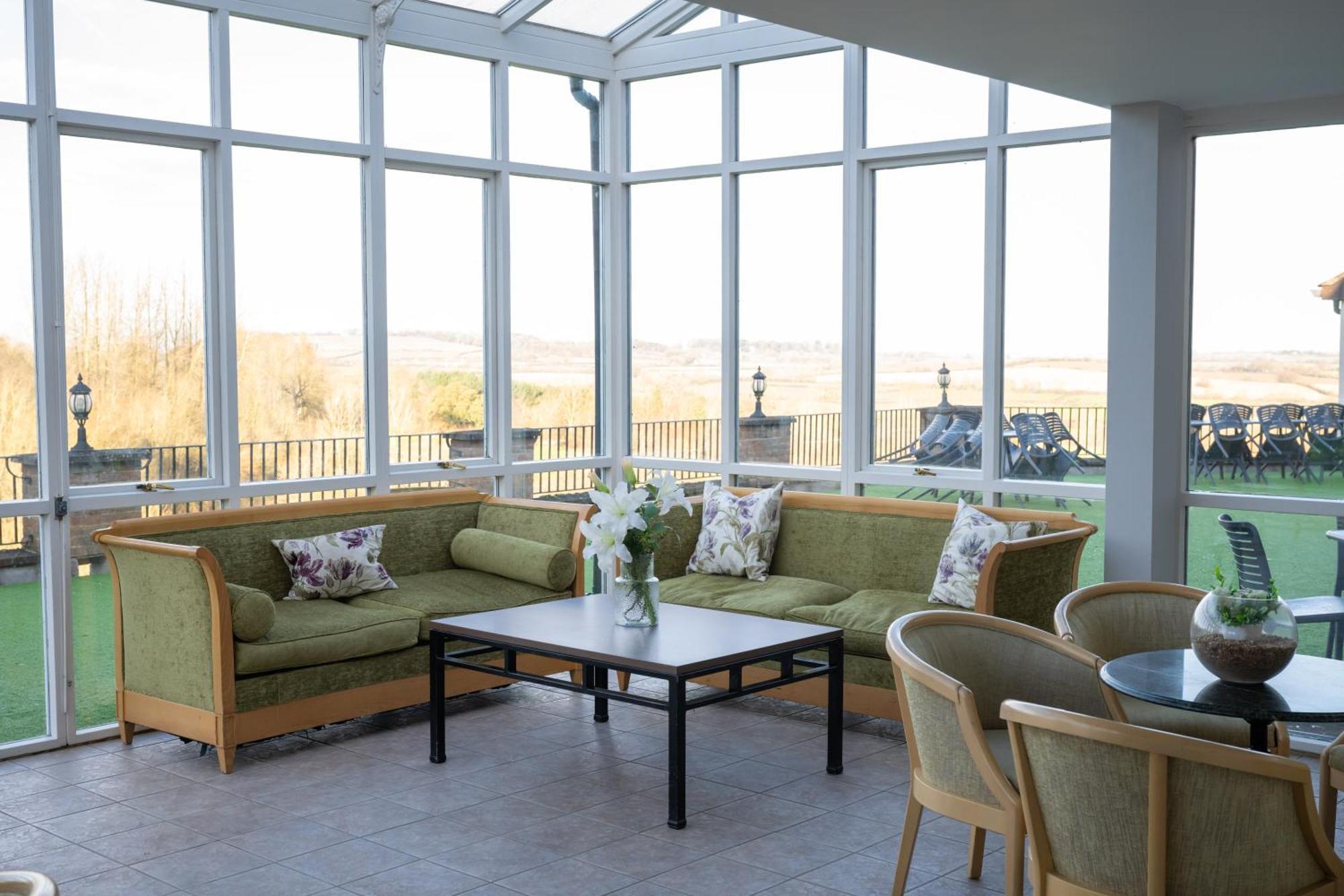 Hellidon Lakes Hotel Daventry Eksteriør billede