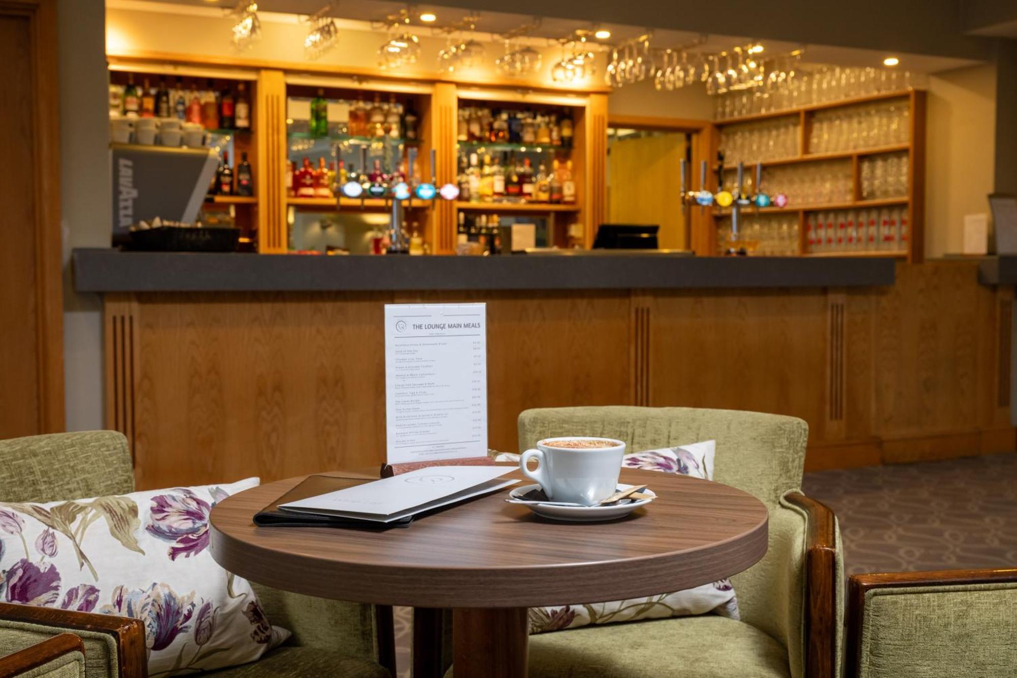 Hellidon Lakes Hotel Daventry Eksteriør billede