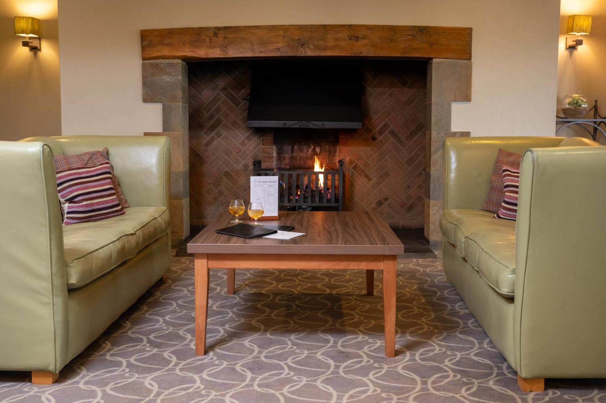 Hellidon Lakes Hotel Daventry Eksteriør billede
