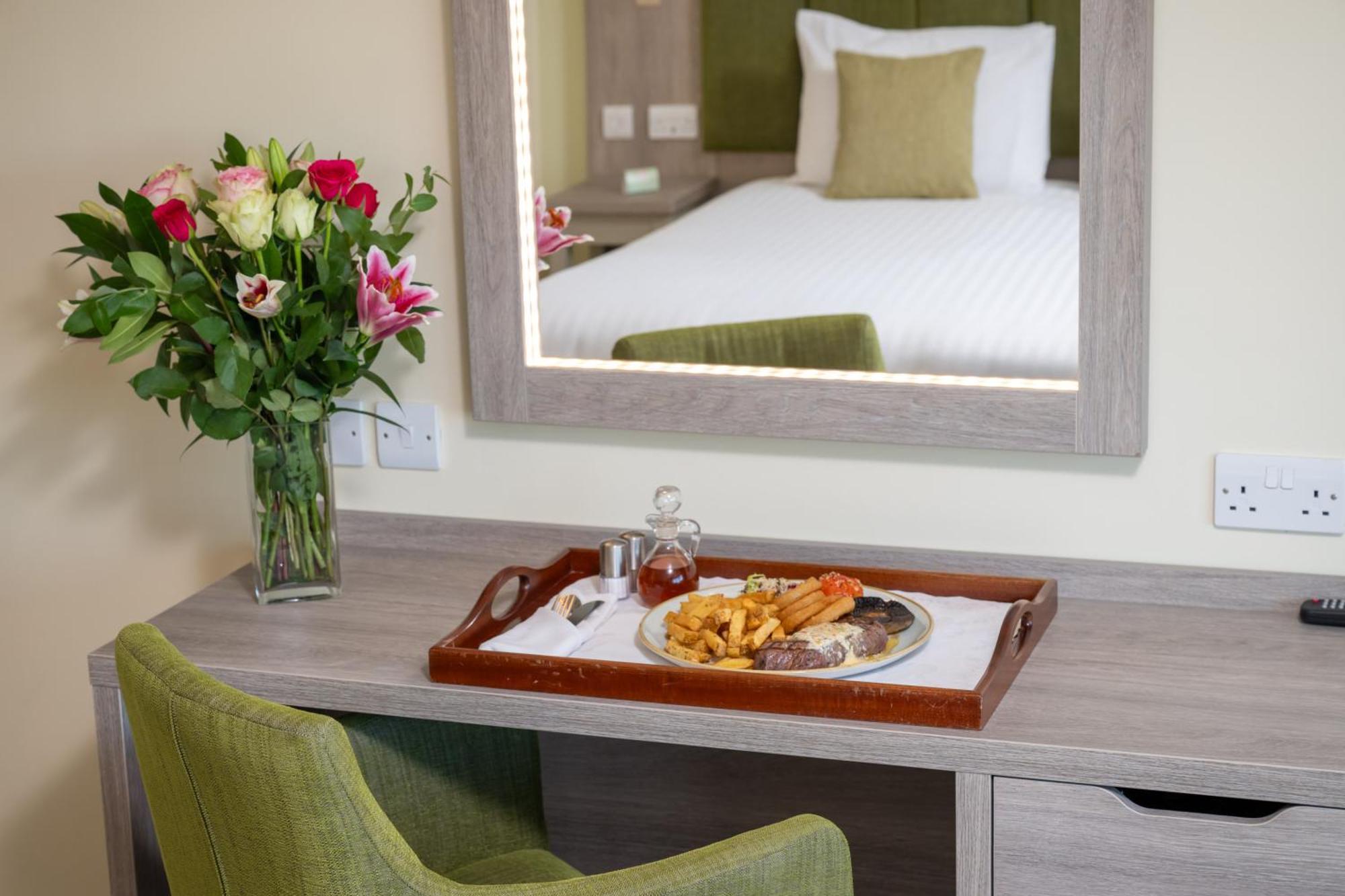 Hellidon Lakes Hotel Daventry Eksteriør billede