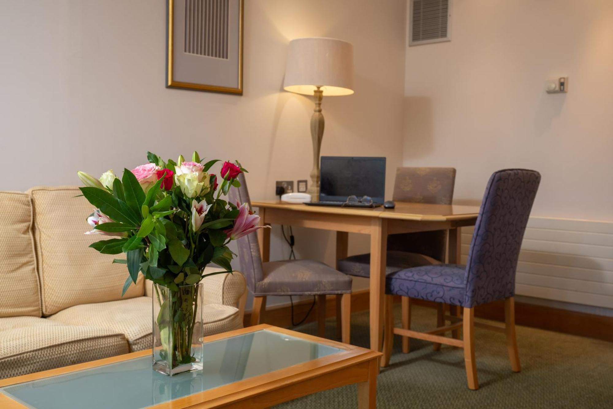 Hellidon Lakes Hotel Daventry Eksteriør billede