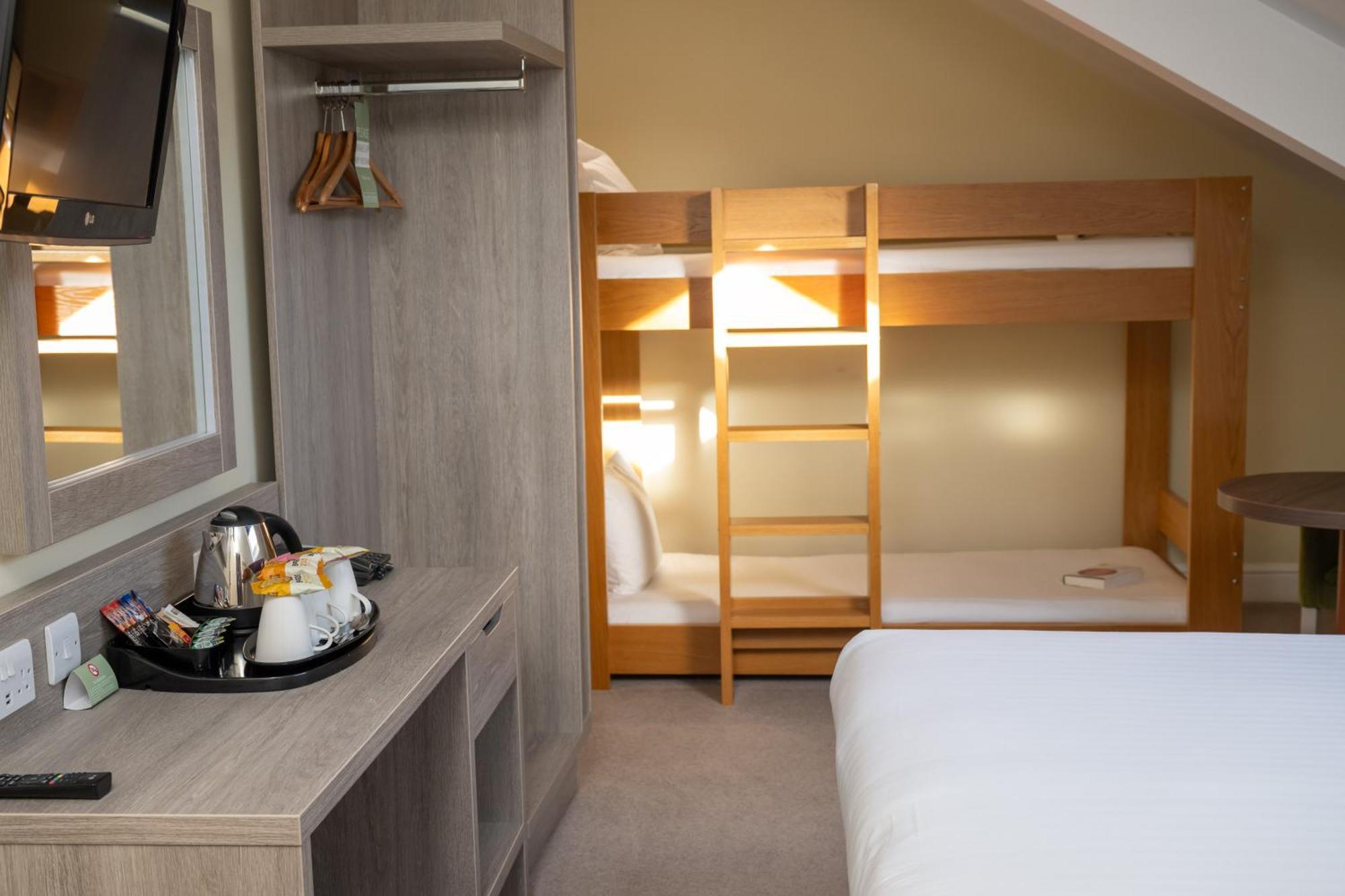 Hellidon Lakes Hotel Daventry Eksteriør billede